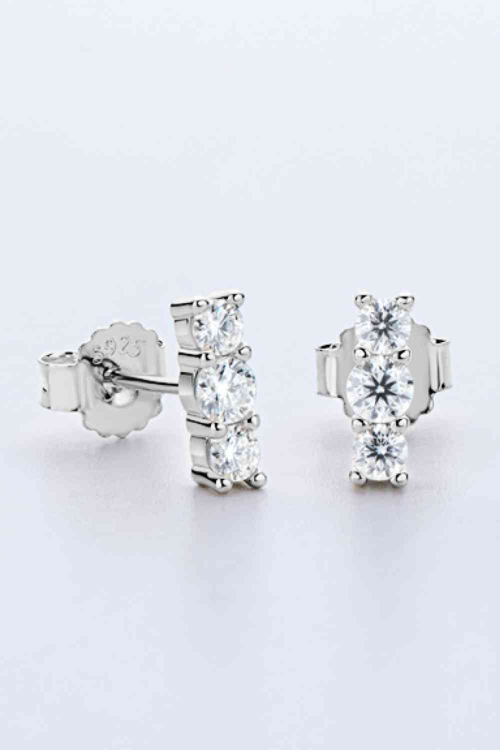 Heartbeat Rhythm Moissanite Stud Earrings - Mintcute